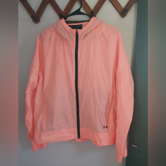 Under Armour Windbreaker - Picture 1 of 6